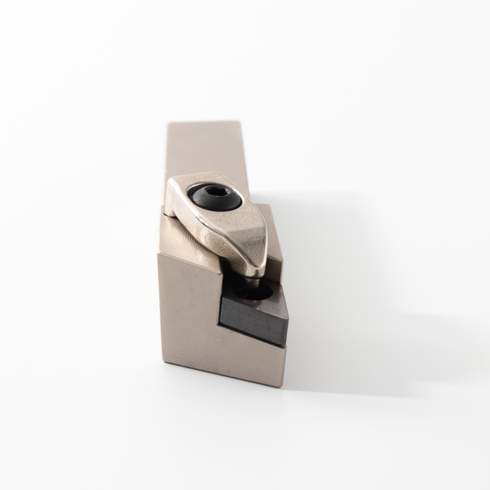 <img src="https://img.alicdn.com/imgextra/i3/O1CN01Wz1IFO21Zas5JxpHX_!!6000000006999-2-tps-126-48.png" style="height: 16px;">Прямые продажи со склада DDJNR2020K1504 Твердосплавный станок с ЧПУ Внешний токарный станок Токарный держатель инструмента для стали Нержавеющая сталь